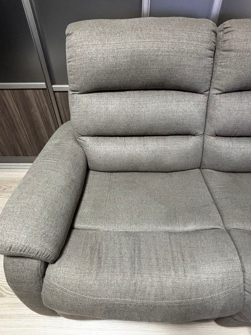 ニトリ Nビリーバ 電動リクライニングソファ 2人掛け