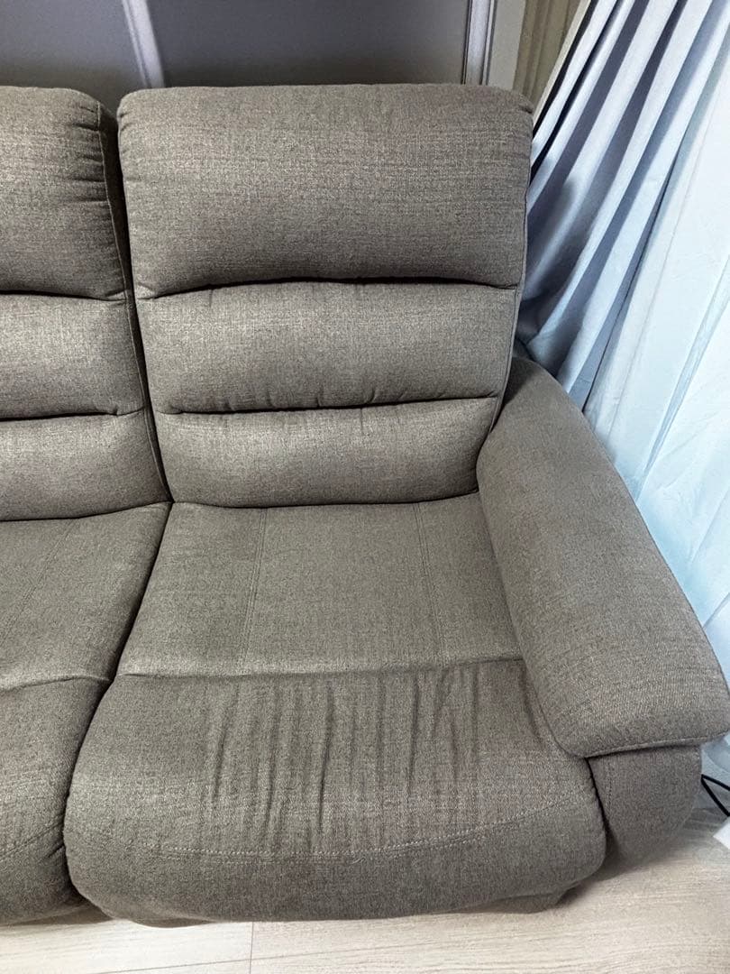 ニトリ Nビリーバ 電動リクライニングソファ 2人掛け