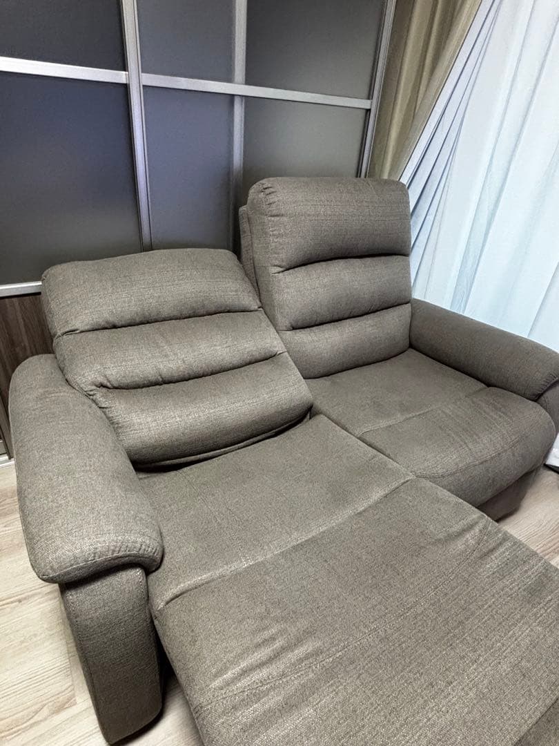 ニトリ Nビリーバ 電動リクライニングソファ 2人掛け
