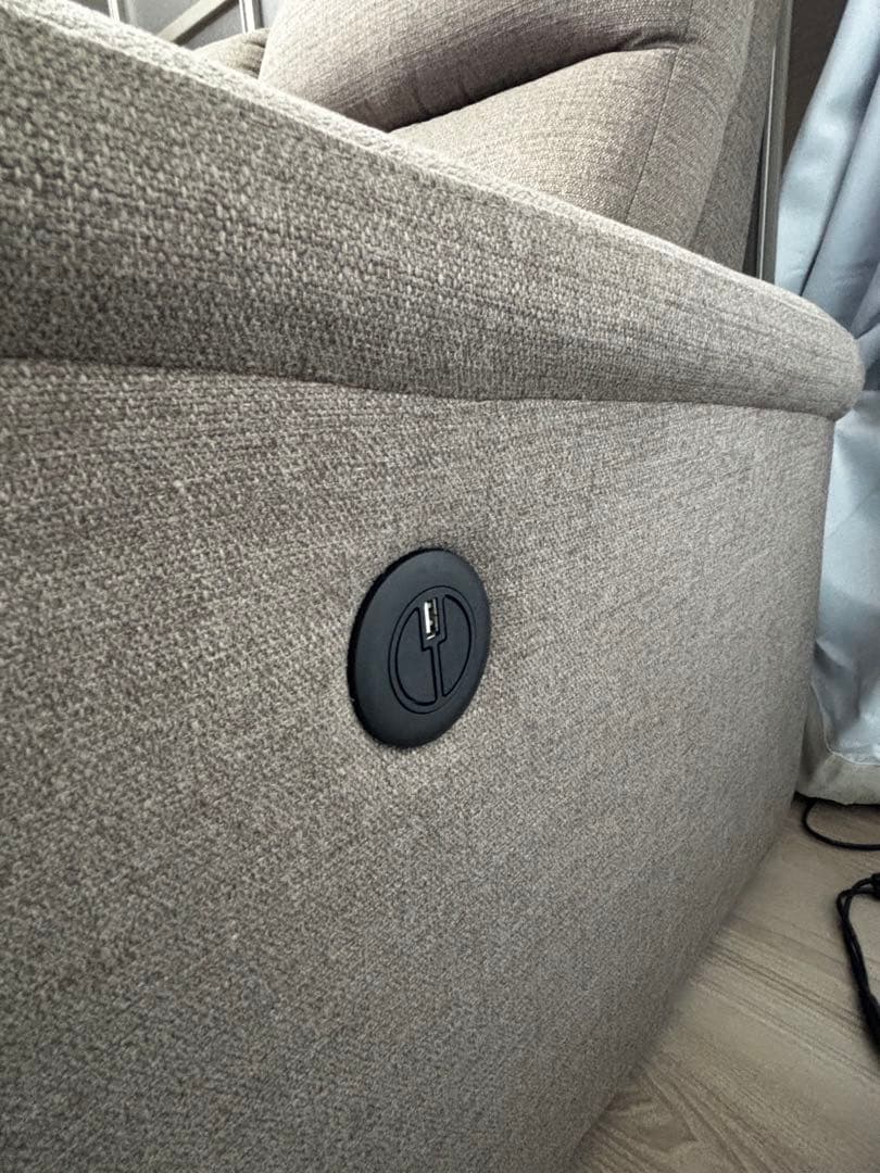 ニトリ Nビリーバ 電動リクライニングソファ 2人掛け