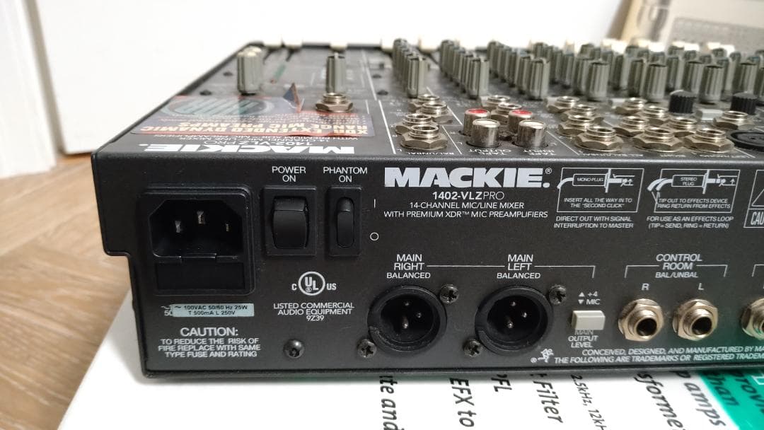 MACKIE 1402-VLZ PRO アナログミキサー