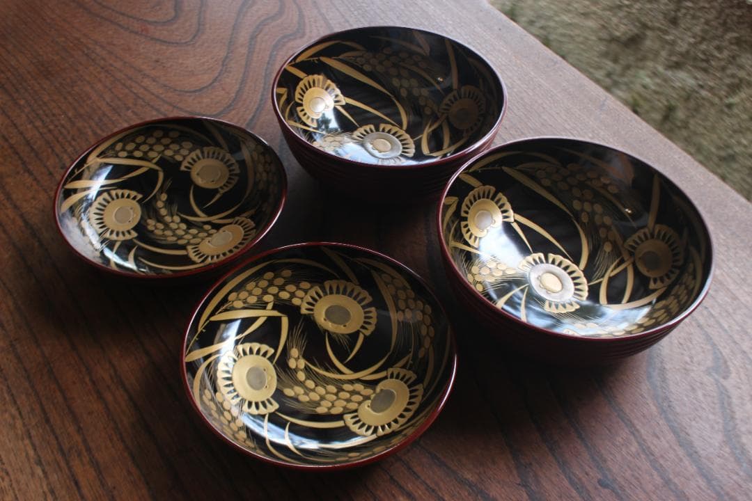 デッドストック！深みある糸目紅溜塗に極上稲穂福来雀蒔絵のお椀2点（検輪島塗雑煮椀