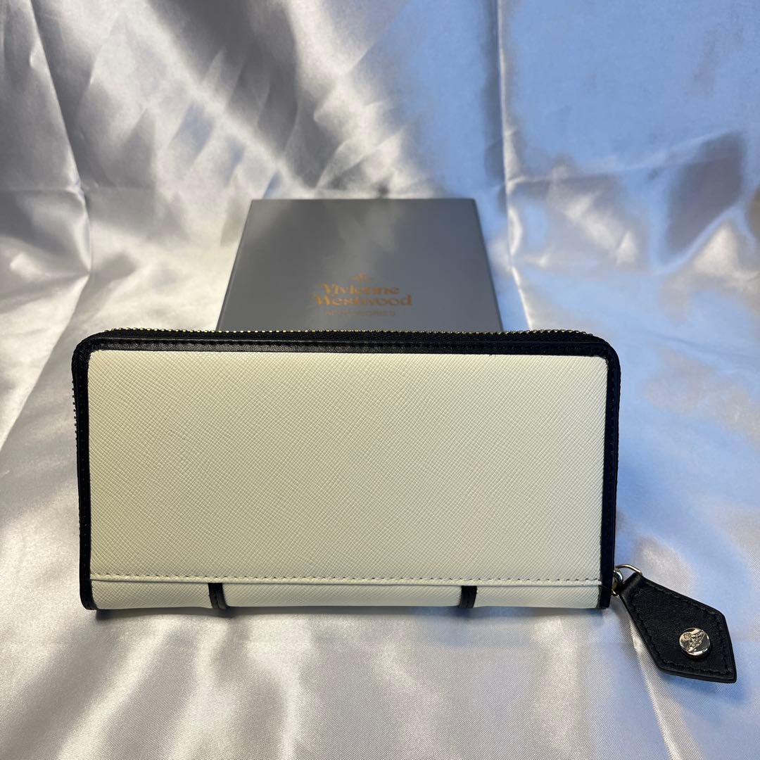 新品 Vivienne Westwood ホワイト ゴールドORB 長財布