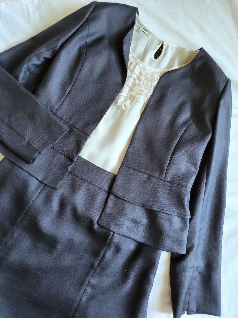 【新品・未使用・希少】LAURA ASHLEY スーツ 3点セット