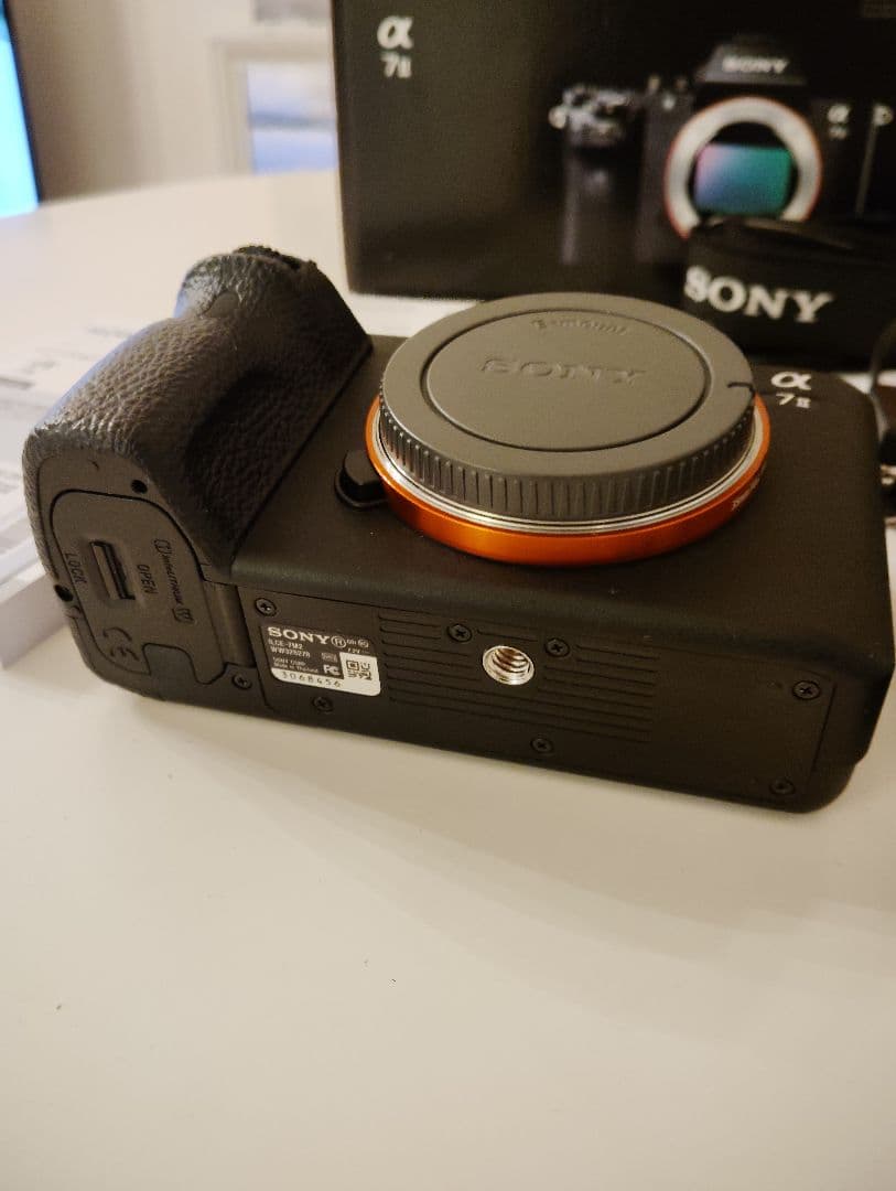 n*o様 超美品 SONY α7 II ミラーレス一眼 バッテリーグリップ付