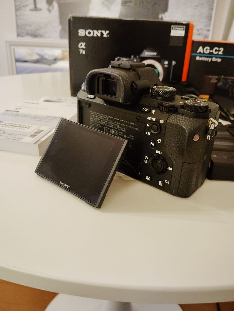 n*o様 超美品 SONY α7 II ミラーレス一眼 バッテリーグリップ付