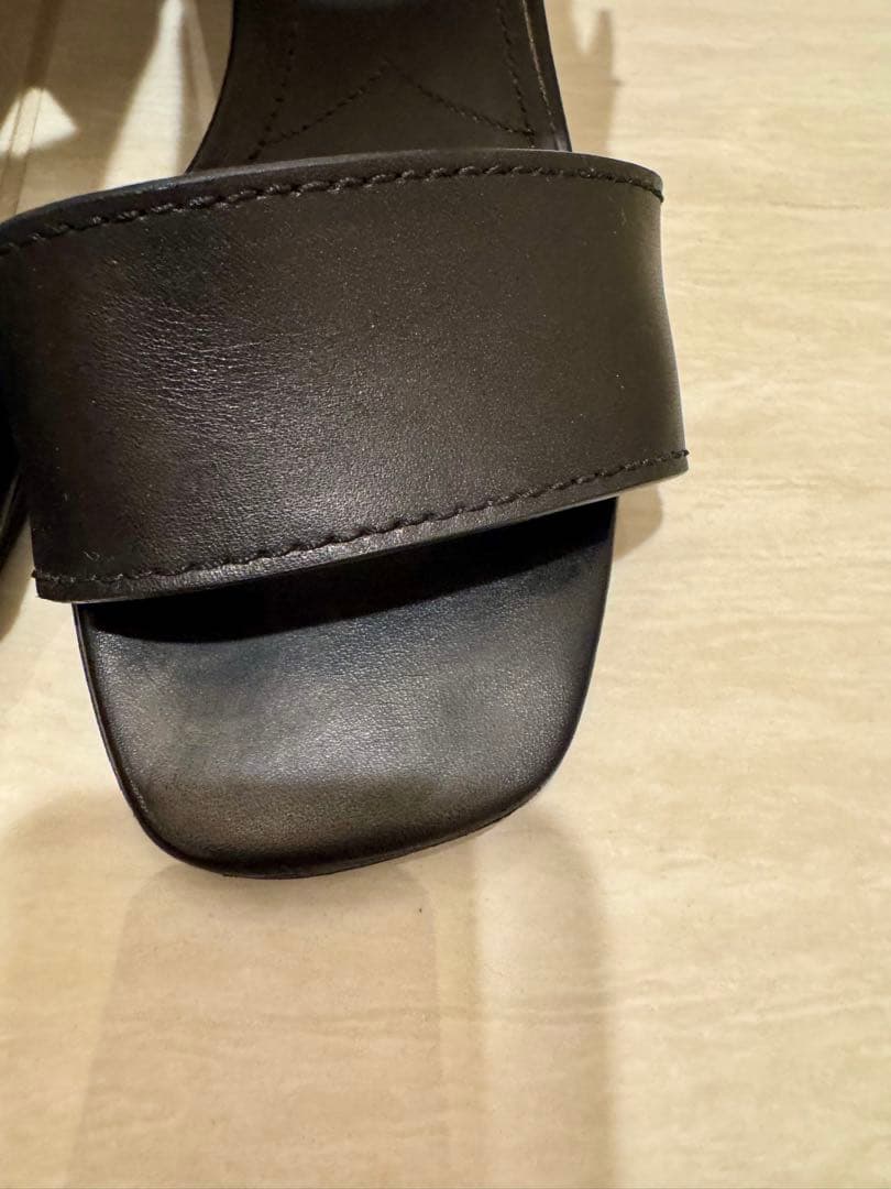 PRADA ブラック ヒールサンダル 37.5 / 24cm