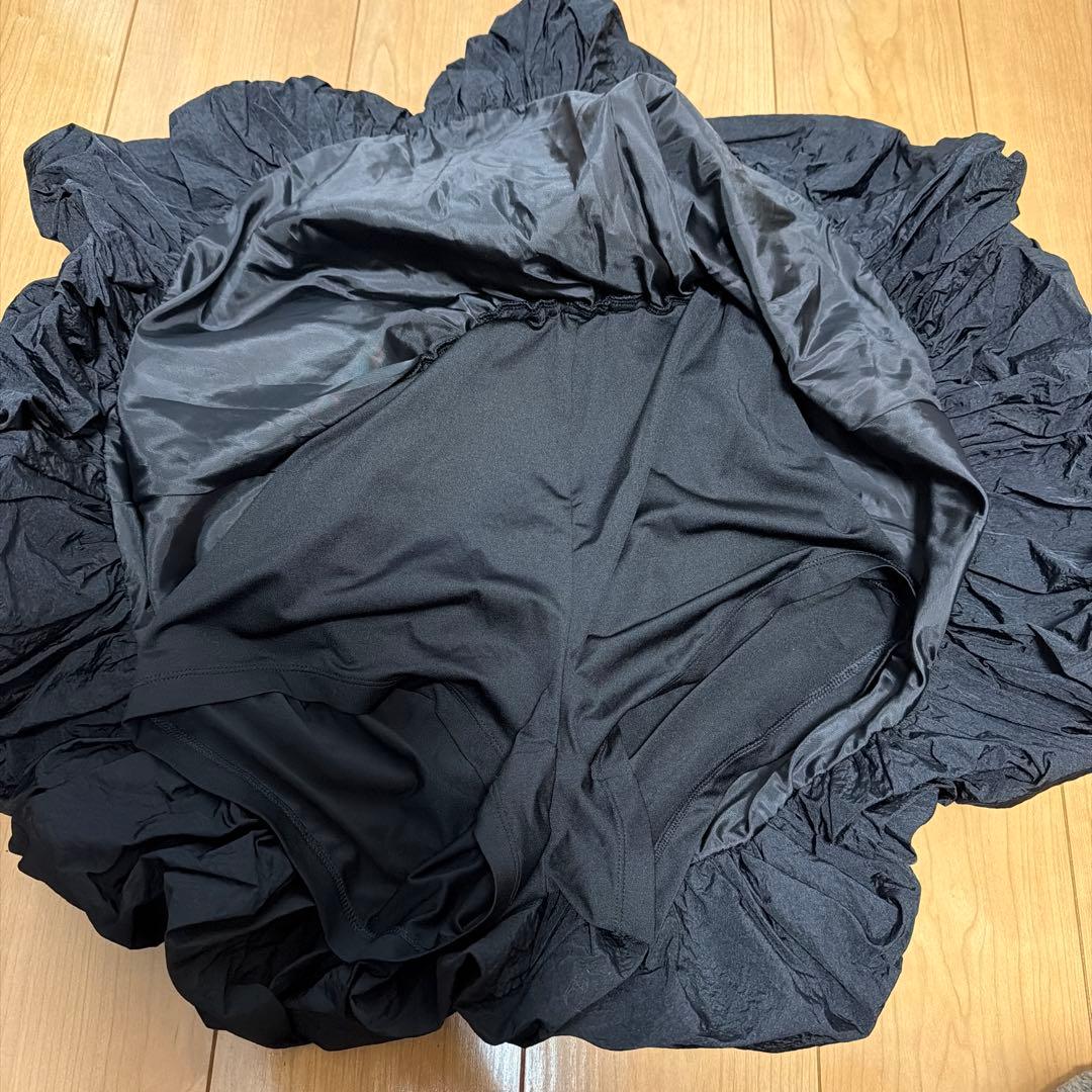 adidas ブラック&ホワイトバルーンスカート 海外限定モデル