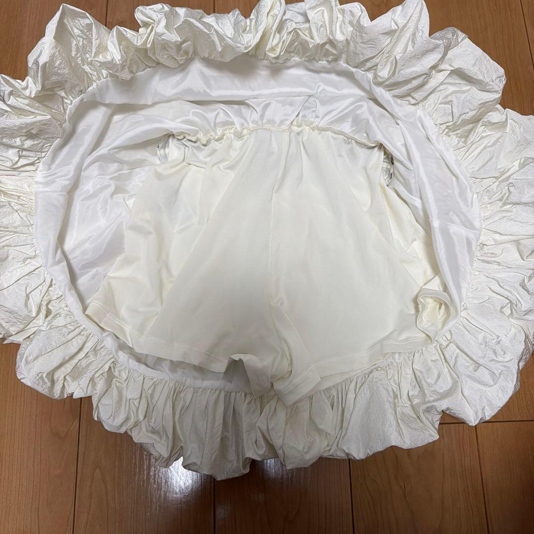 adidas ブラック&ホワイトバルーンスカート 海外限定モデル