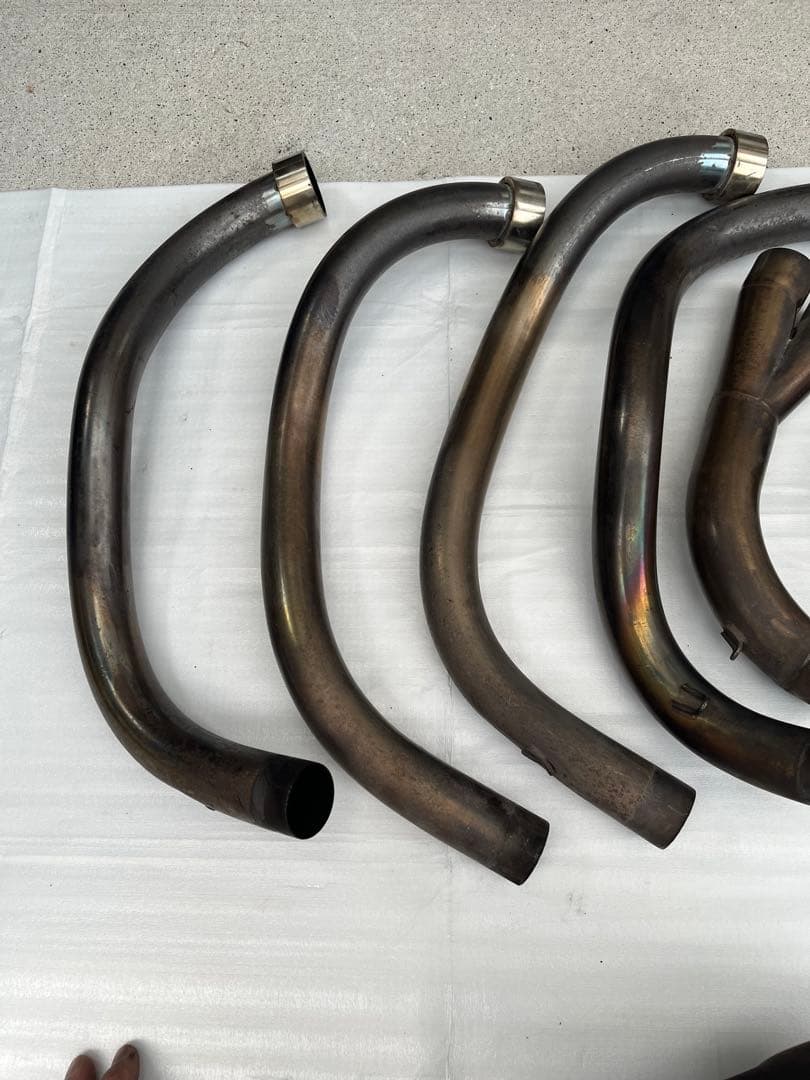 zzr1100D用マフラー　ベビーフェイスエキパイ（サイレンサーはサービス）