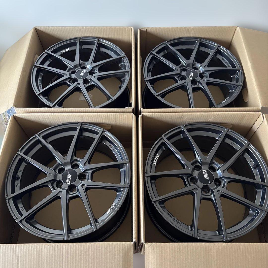 18インチ　美品SSR ライナータイプ10モノブロック　18×8.5J 送料込み