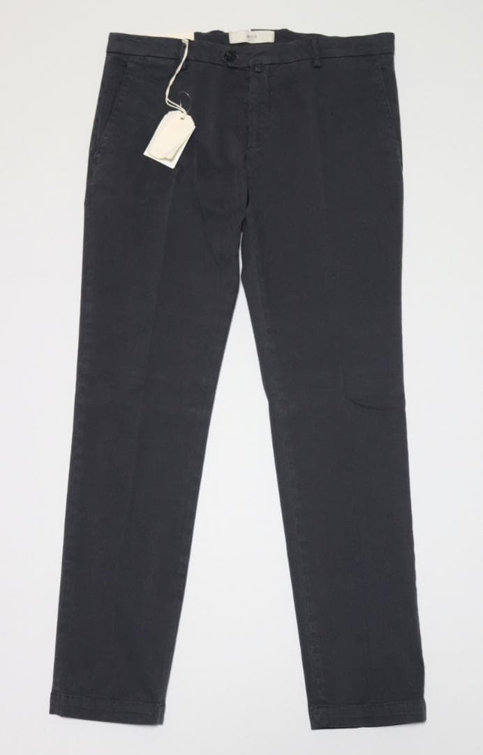 新品タグ付【ブリリア 1949】秋冬コットンストレッチ ノープリーツパンツ 46