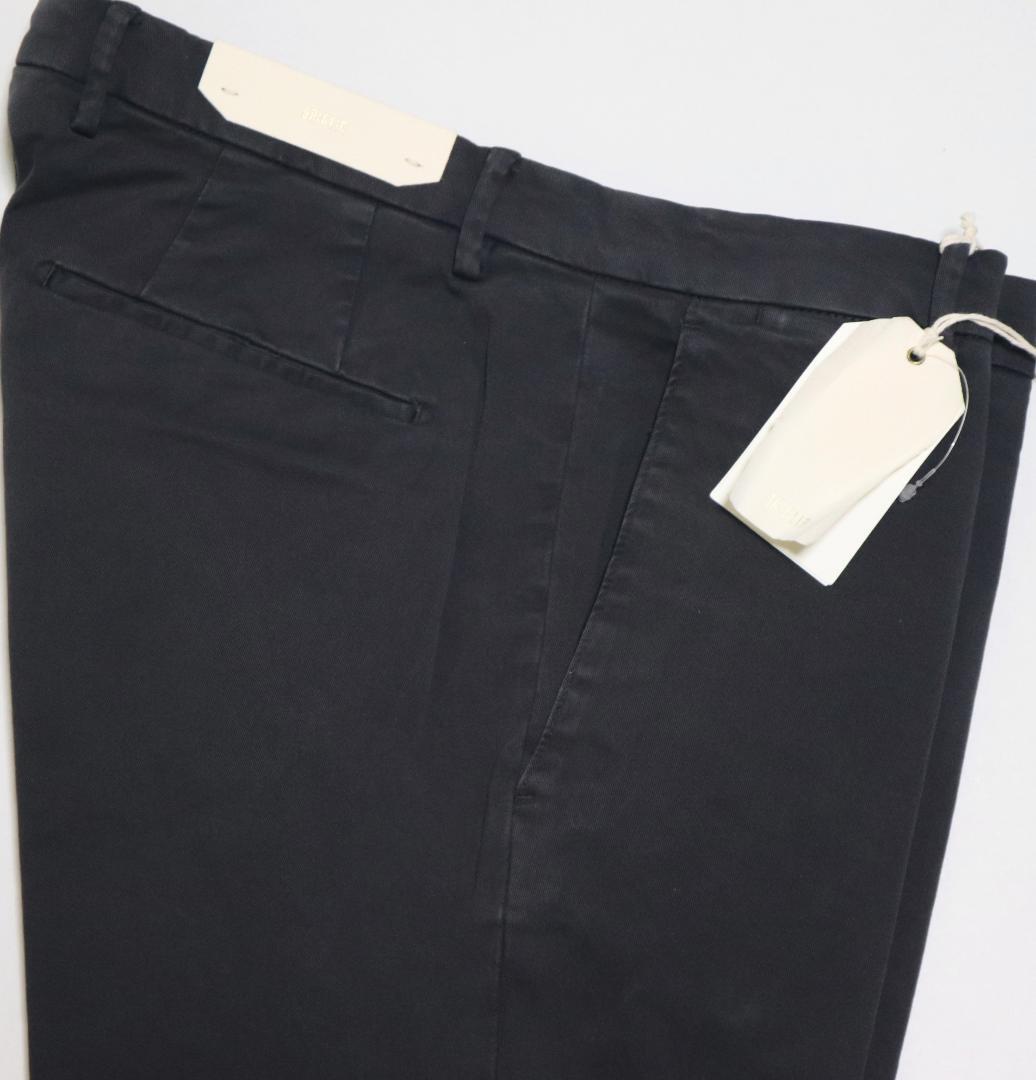 新品タグ付【ブリリア 1949】秋冬コットンストレッチ ノープリーツパンツ 46