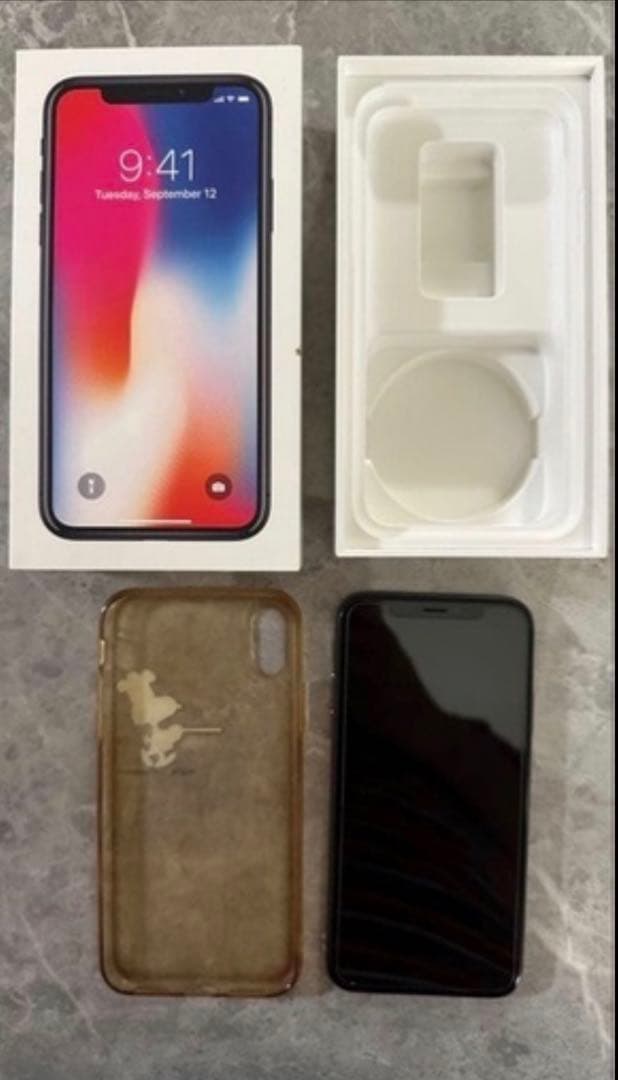 iPhone X スペースグレイ256GB