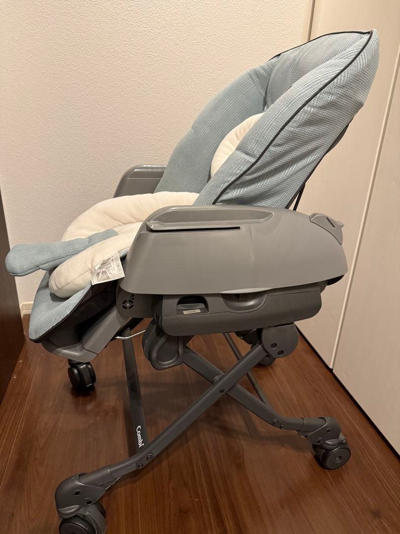 Combi コンビ スウィングベッド＆チェア ネムリラ＋L ハイローチェア 手動