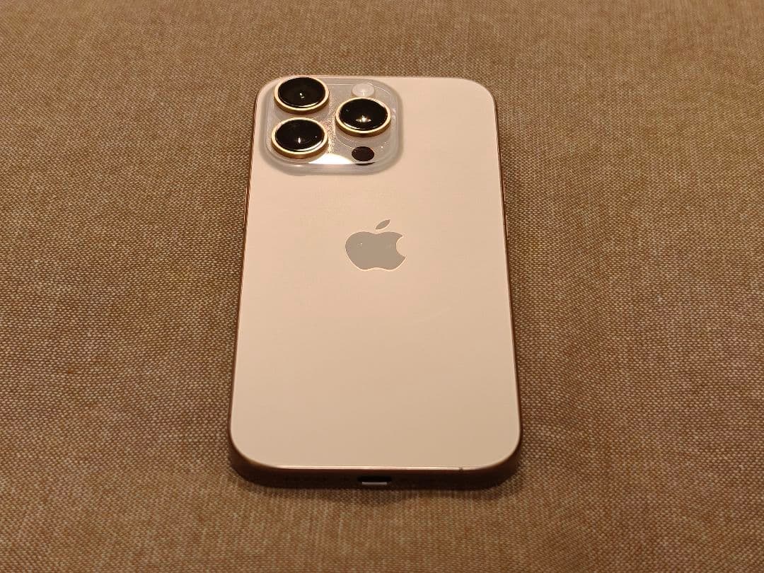【美品】iPhone16Pro 128GB デザートチタニウム