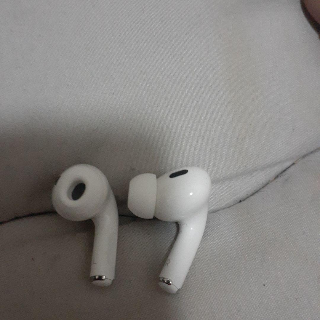 AirPods (第2世代) ホワイト