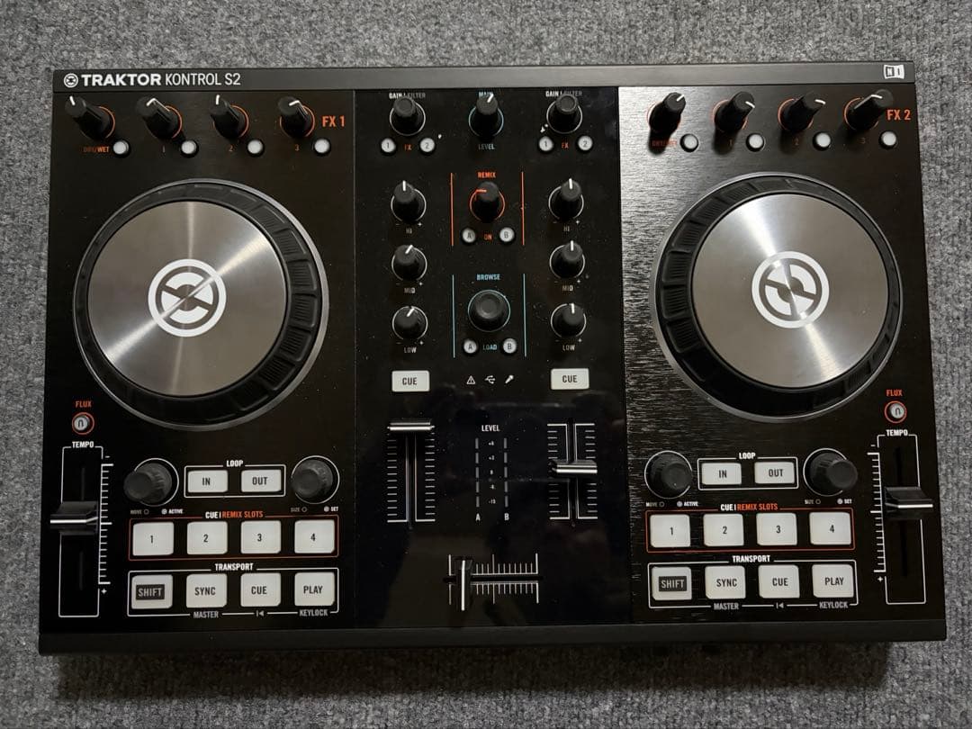 【美品】traktor kontrol s2 mk2