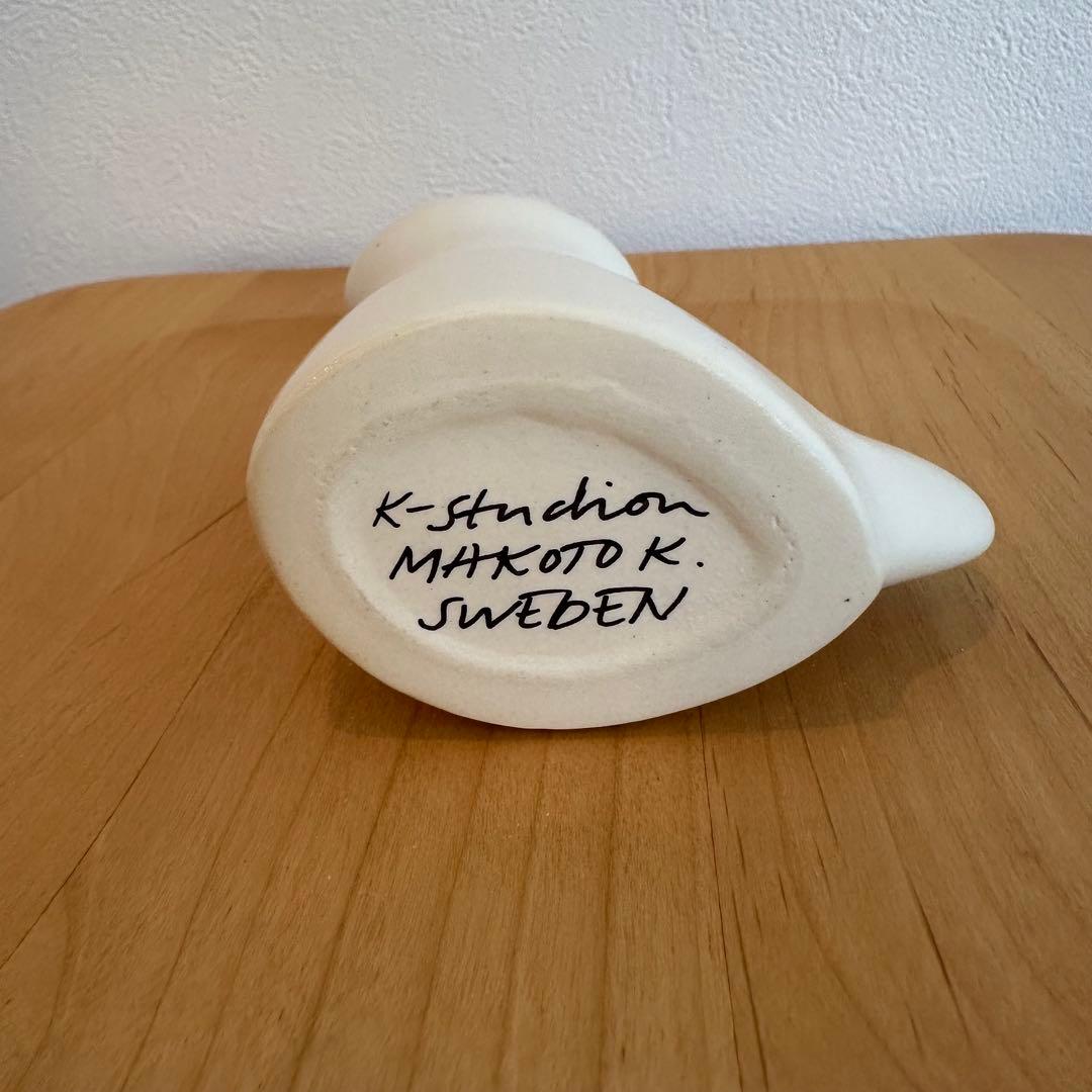 鹿児島睦 En Liten Van（小さな友達)うさぎ　White IDEE