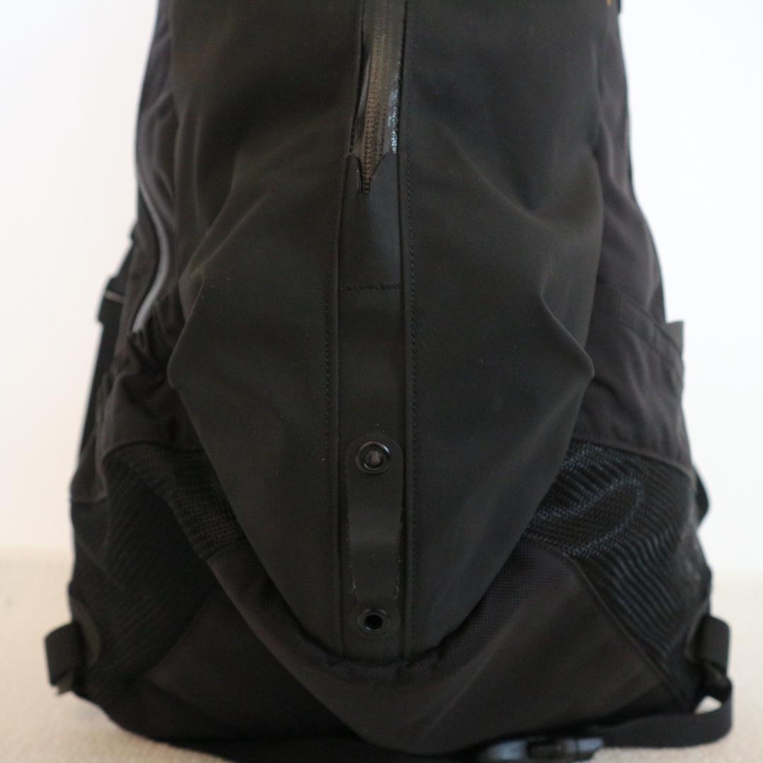 ✨美品✨通勤・通学に最適 ARC'TERYX ARRO22 リュック ブラック