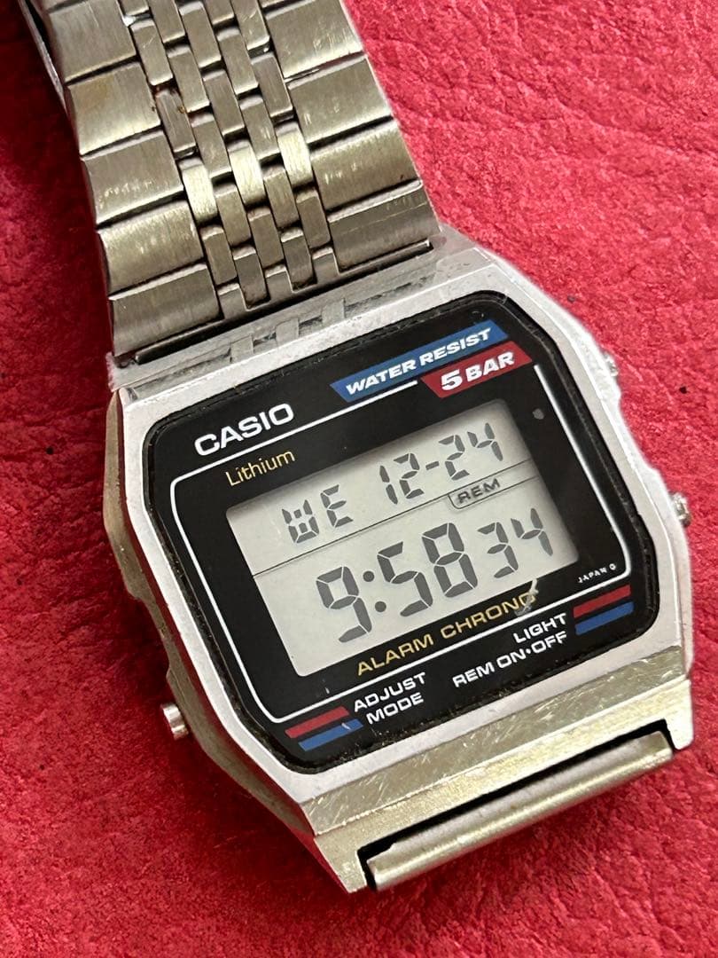 CASIO デジタル腕時計 5BAR防水 W-38新品電池交換済み
