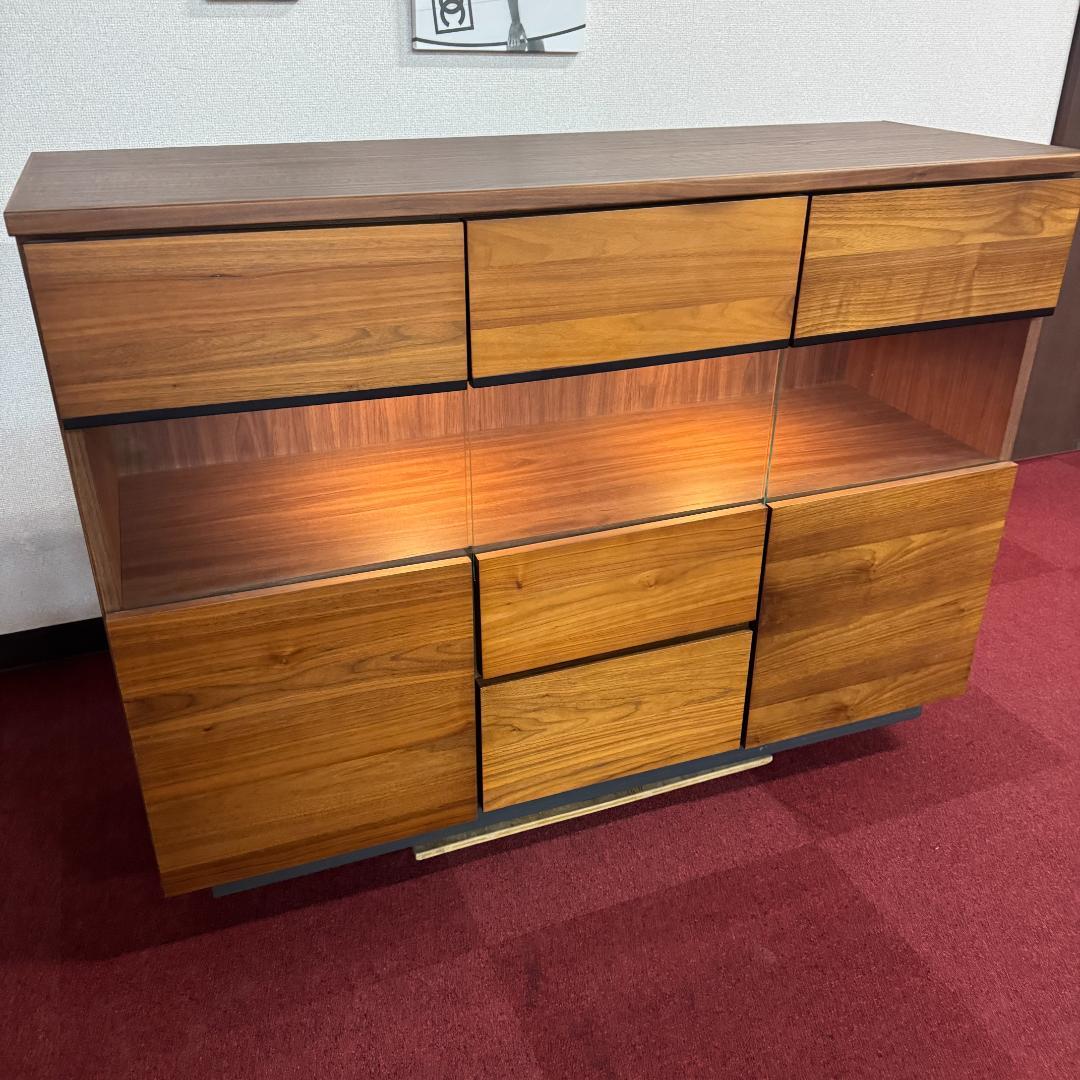 東京23区送料無料　超美品ニトリ サイドボード　幅120㎝　洗浄/除菌済み