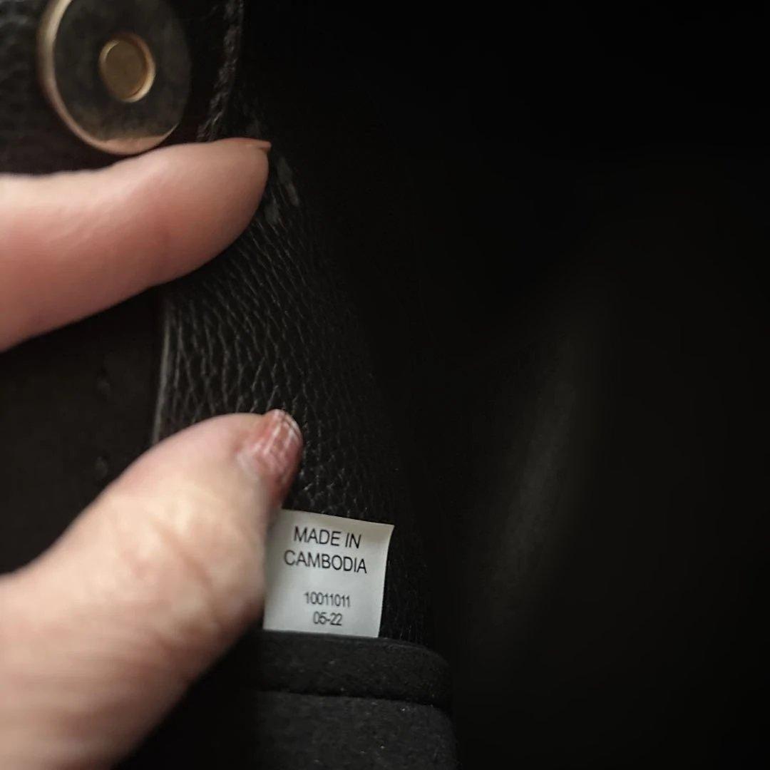 Tory Burch 黒 レザー ショルダーバッグ