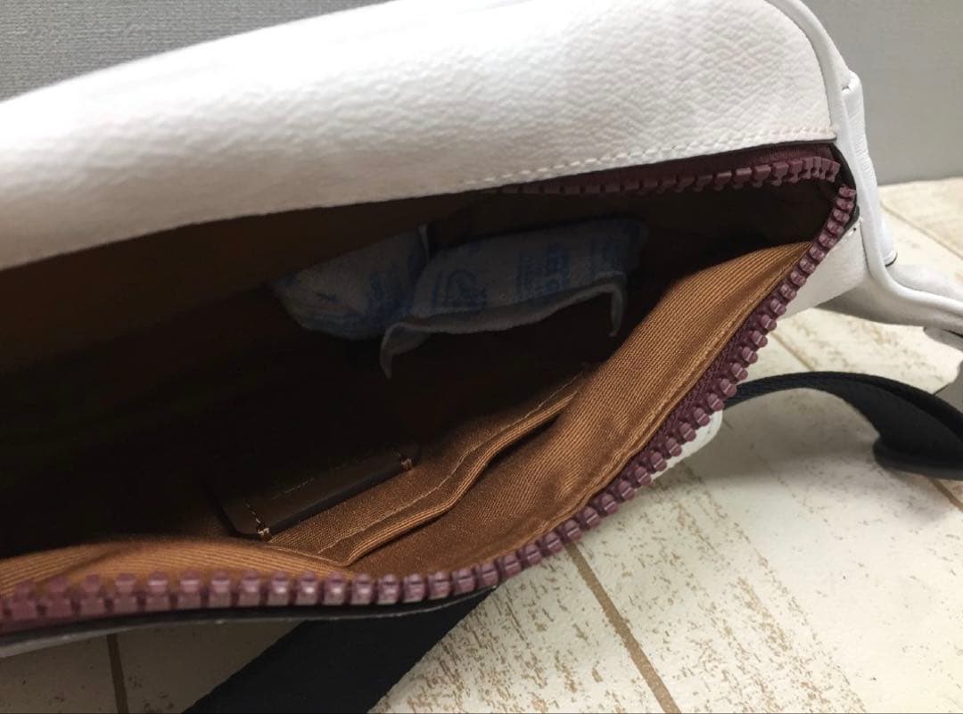 COACH コーチ　新品未使用品　タグ付き　ミッキーパッチ ボディバッグ