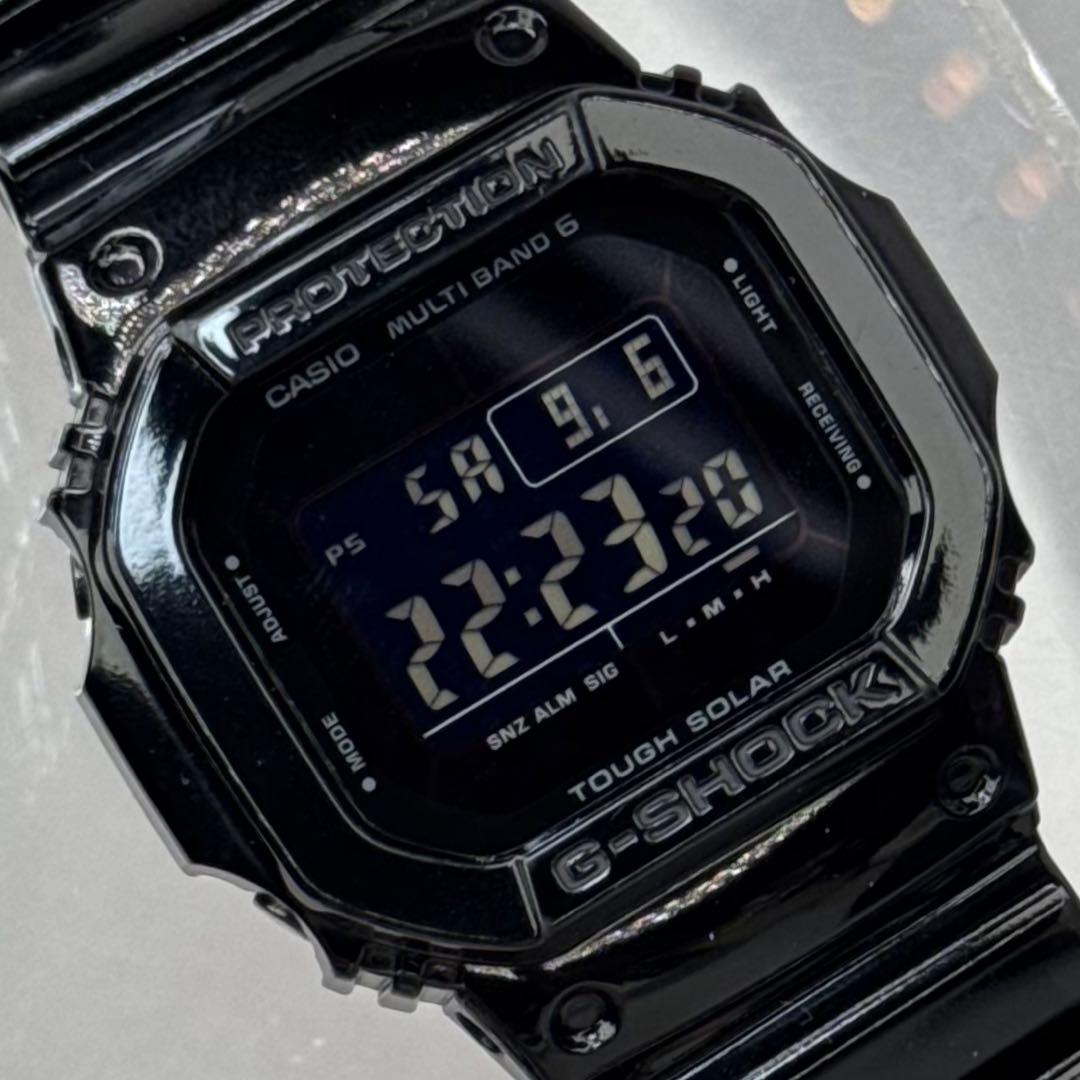 ②極美品 G-SHOCK GW-M5610BB 電波ソーラー ブラック 反転液晶