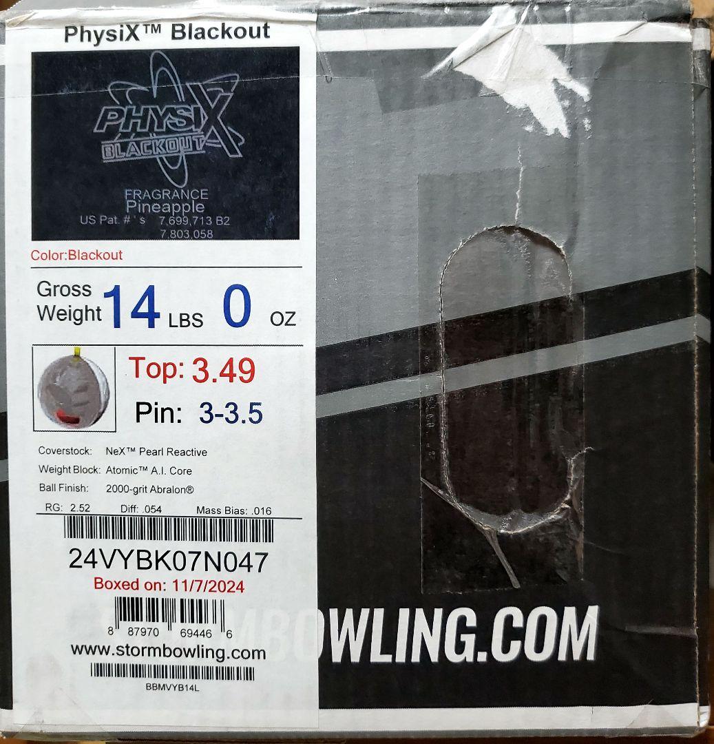 [美品]フィジックスブラックアウト ボウリングボール　14P