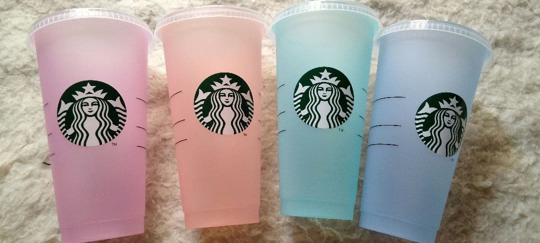 スタバカラーチェンジング リユーザブル コールドカップ グリーン 709ml