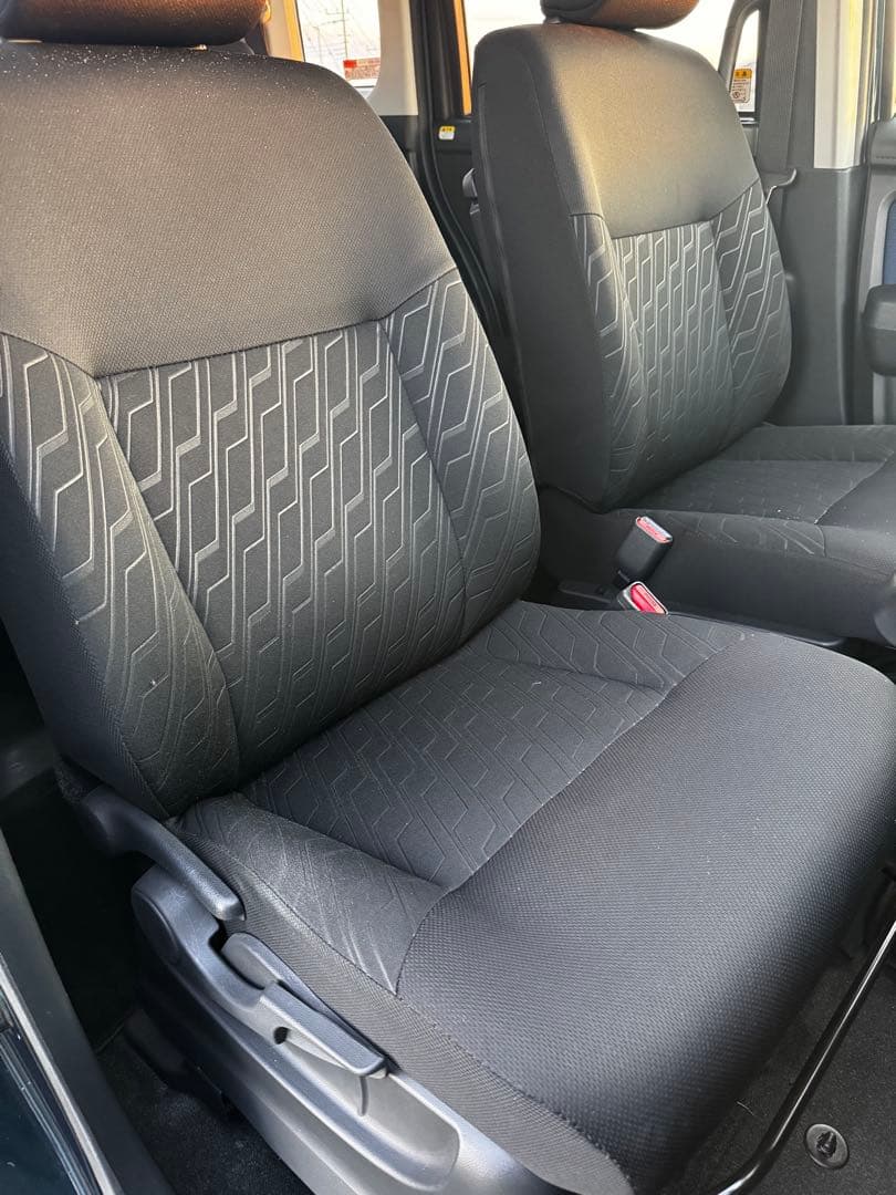 トヨタ　ルーミー　カスタムGS ／88250KM／車検2年付き