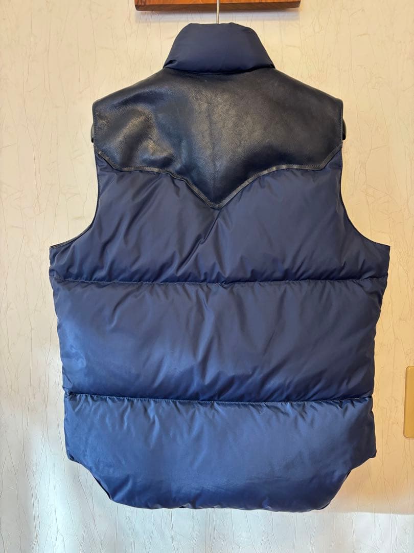 Rocky Mountain Featherbed ダウンベスト ネイビー38