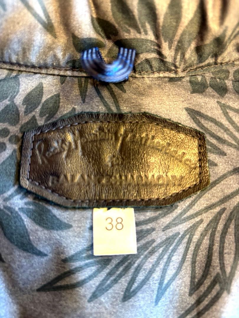 Rocky Mountain Featherbed ダウンベスト ネイビー38