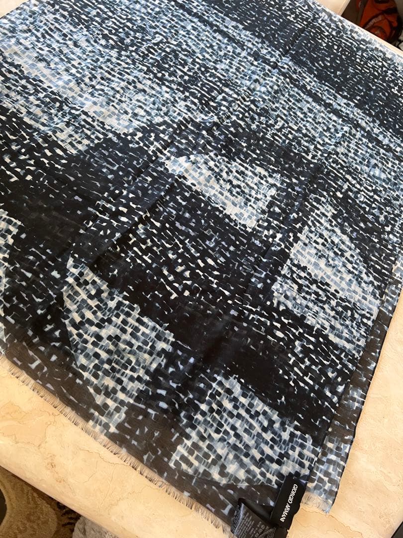 Giorgio Armani ストール 銀座アルマーニタワーで購入　未使用