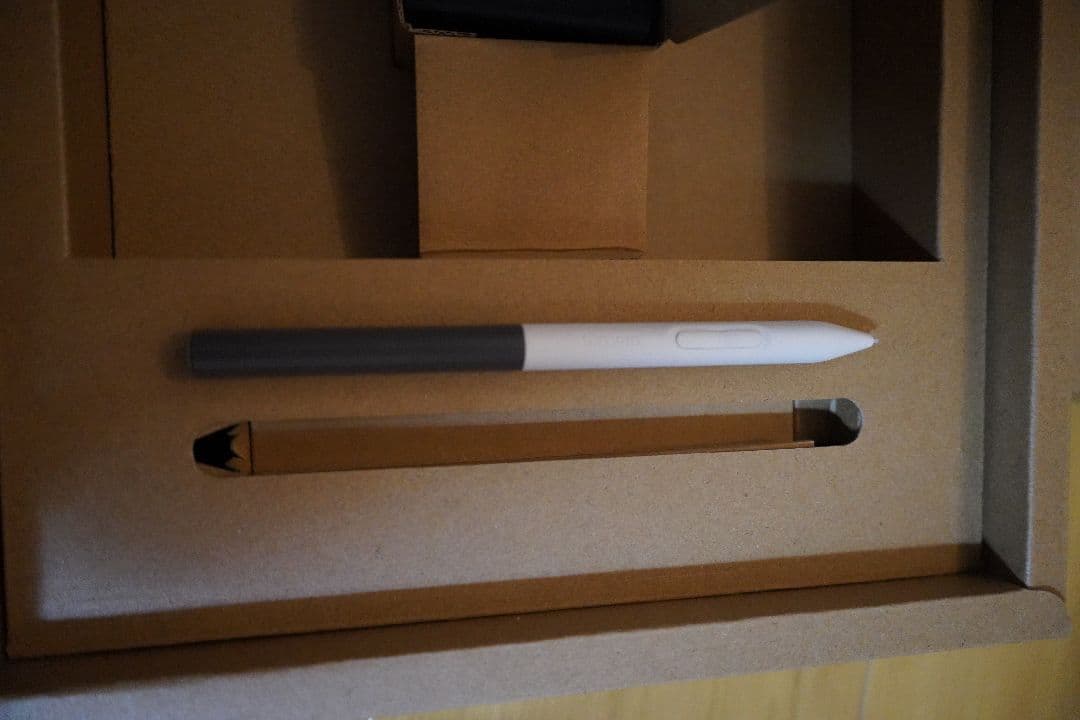 24年製 Wacom One 13 touch（TDTH134W4D）