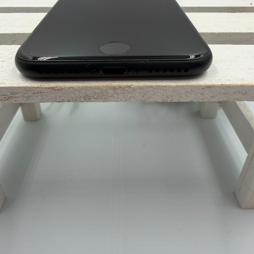 iPhone SE第3世代 64GB ミッドナイト 369