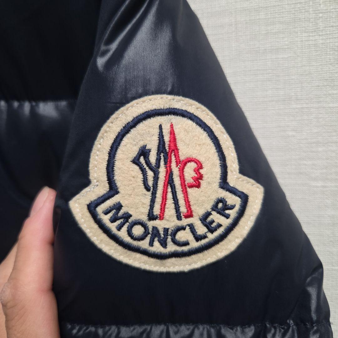 ビ*ト様 美品 MONCLER