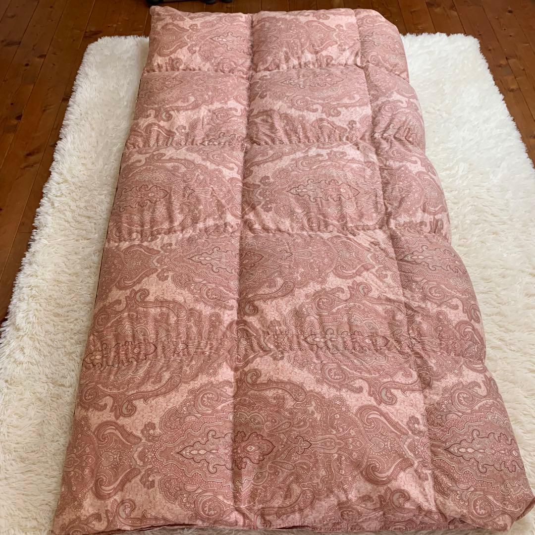 ペイズリー柄ピンク掛け布団 ダブル　高級羽毛布団