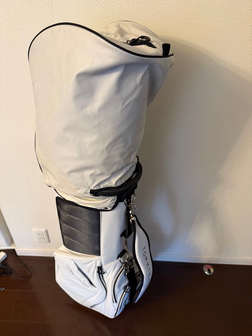   ホワイト キャディバッグ　スタンドタイプ　軽量