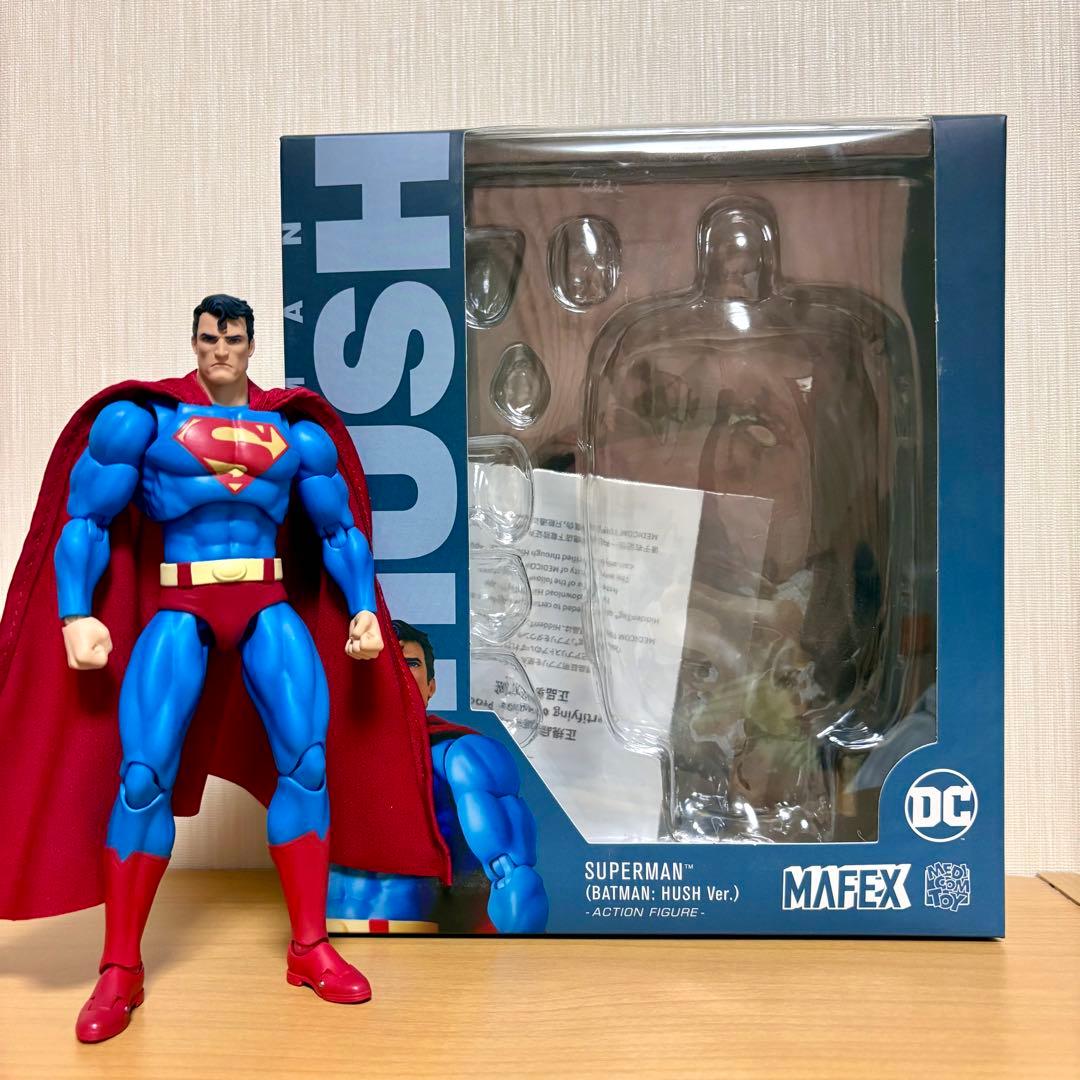 MAFEX No.117『SUPERMAN (HUSH Ver.)』