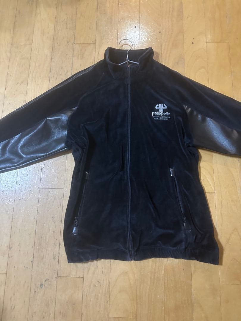 pelle pelle ベロア セットアップ