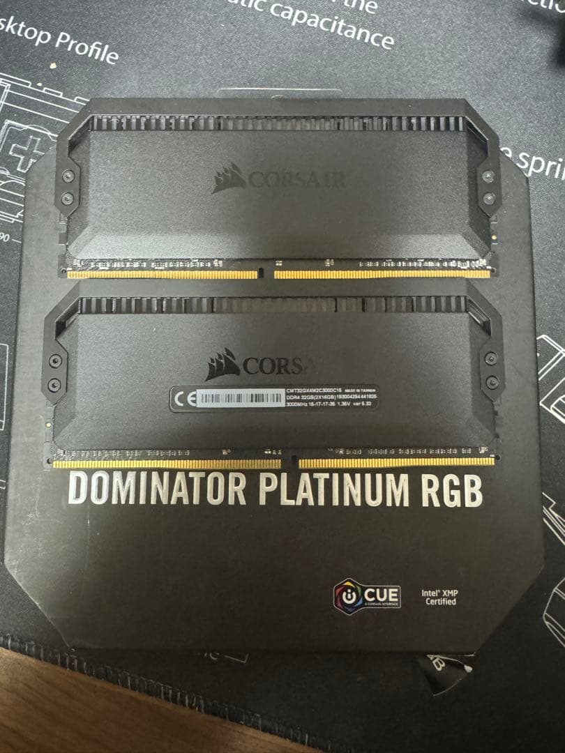 メモリー CORSAIR Dominator Platinum RGB 32GB
