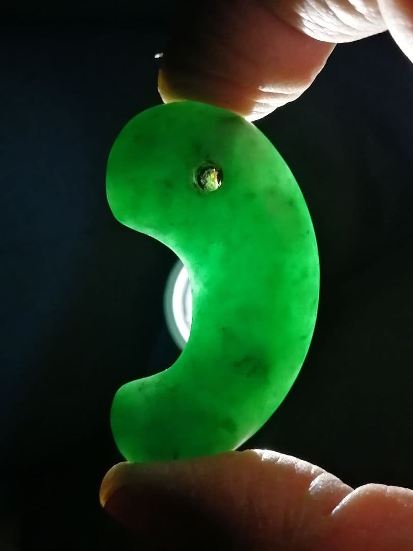 ★古墳期『糸魚川翡翠勾玉』出土品。4.90cm【超琅玕翡翠】最高峰の巨大勾玉です