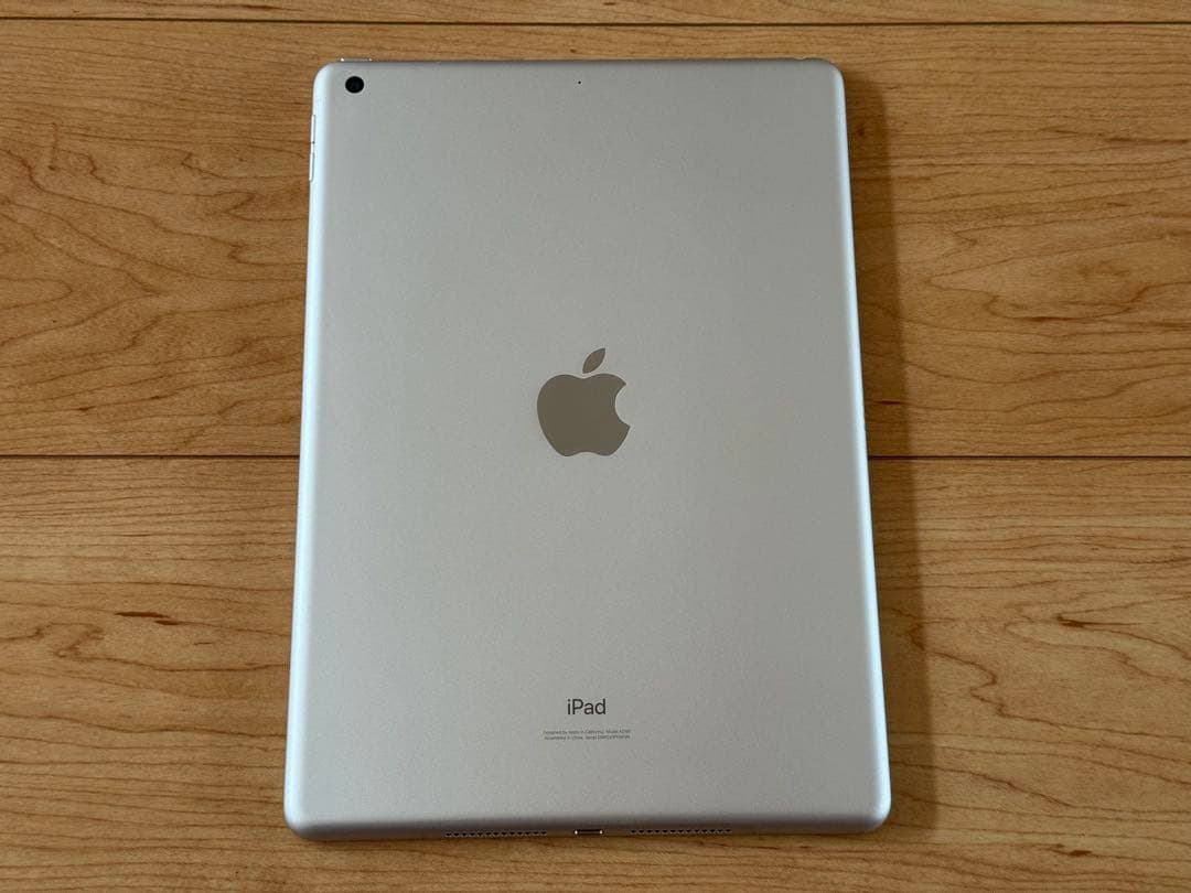 元箱付　APPLE iPad 7th Wi-Fi 32GB 第7世代