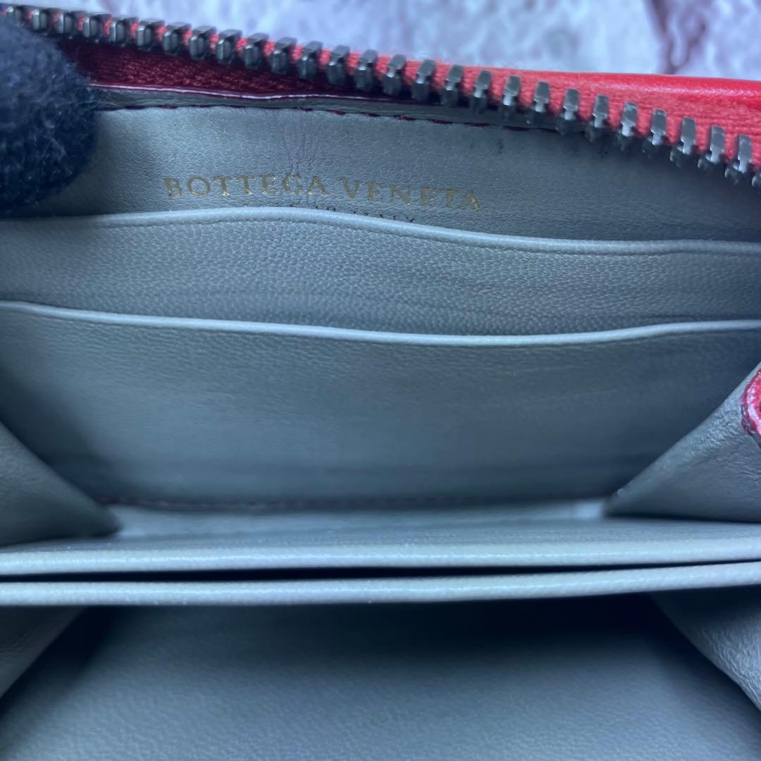 ボッテガヴェネタ イントレチャート ラウンドジップ ケース カードケース