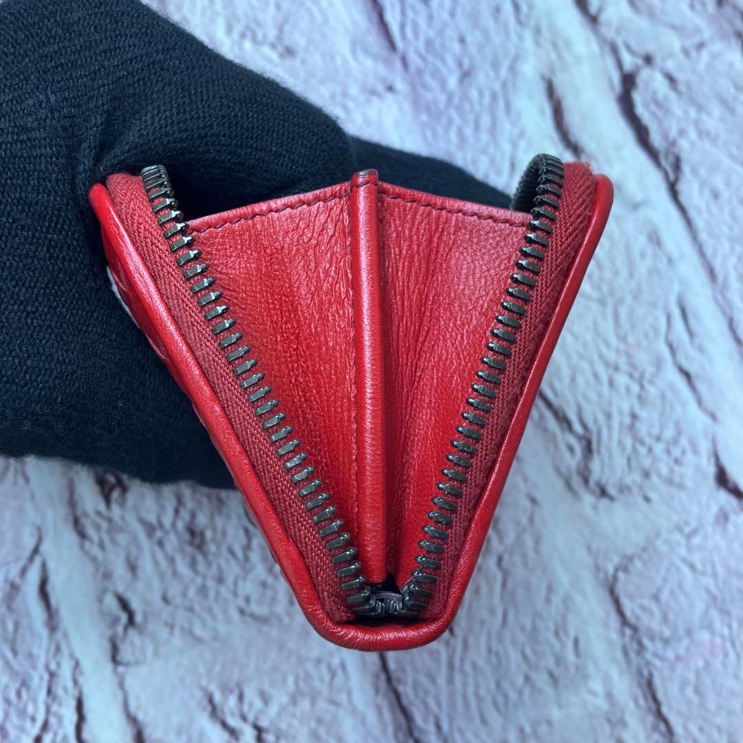 ボッテガヴェネタ イントレチャート ラウンドジップ ケース カードケース