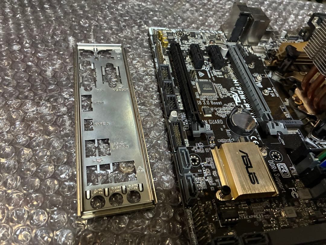 ASUS H170M-PLUS / i5-6600+16GB（OS認証+パネル）