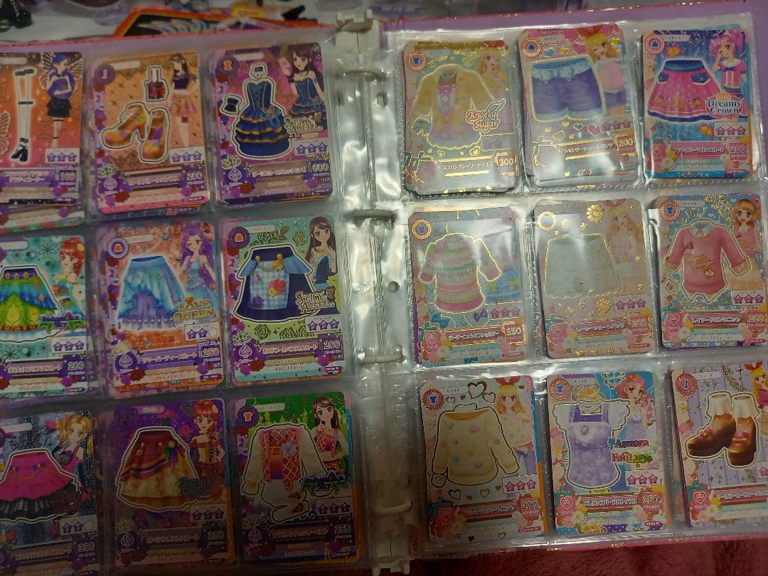 アイカツ カード まとめ売り 枚数不明