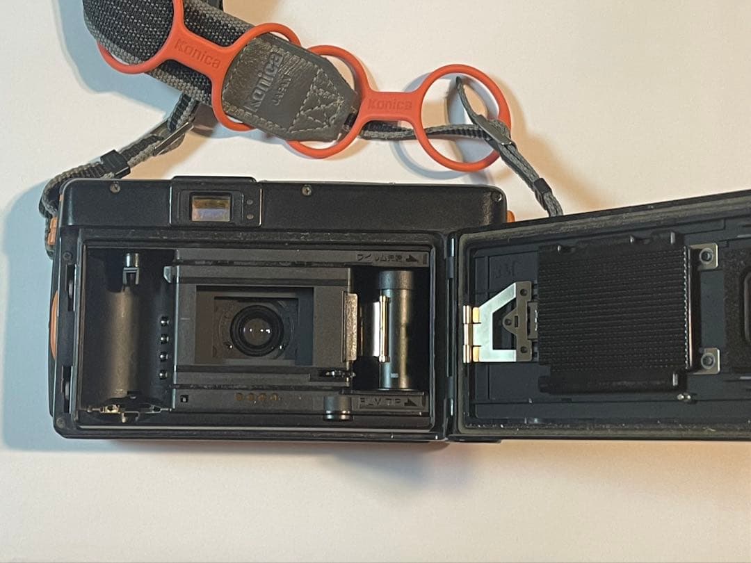 現場監督28 Konica C35 EF コンパクトフィルムカメラ